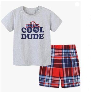 Carter's Boy Summer Outfit Short Sleeve Tee And Shorts. Size 3 Months NWOT